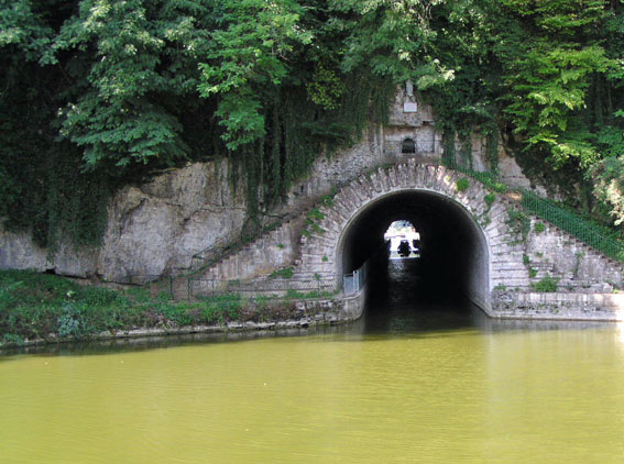 Tunnel bei Thoraise